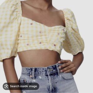 Zara Yellow Checkered Puff Sleeve Crop Top